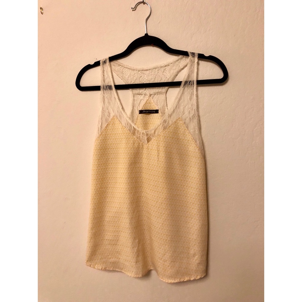 Yellow and lace tank!